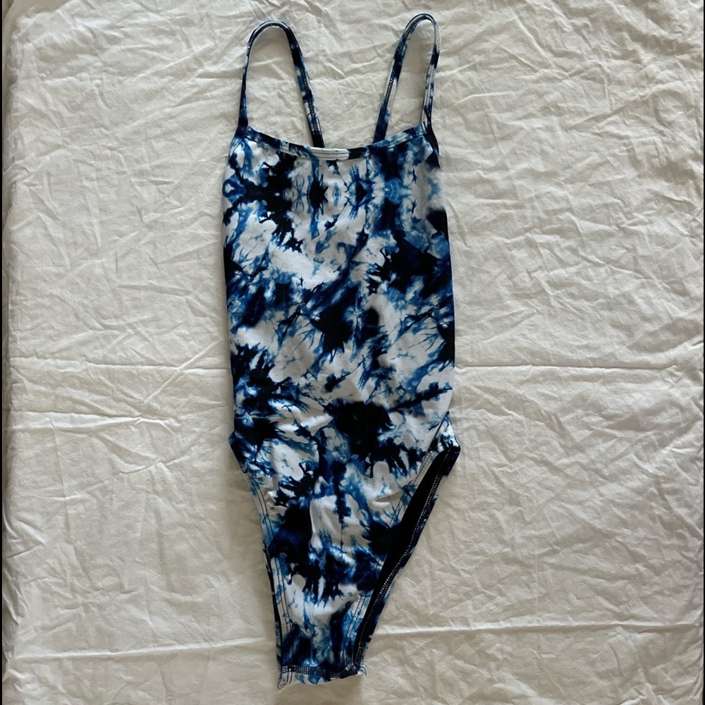 Tye dye blue fixed back Jolyn bathing suit • “Perry” Style • Size 26